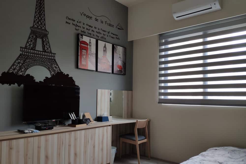 Photo of Bedroom in Houli