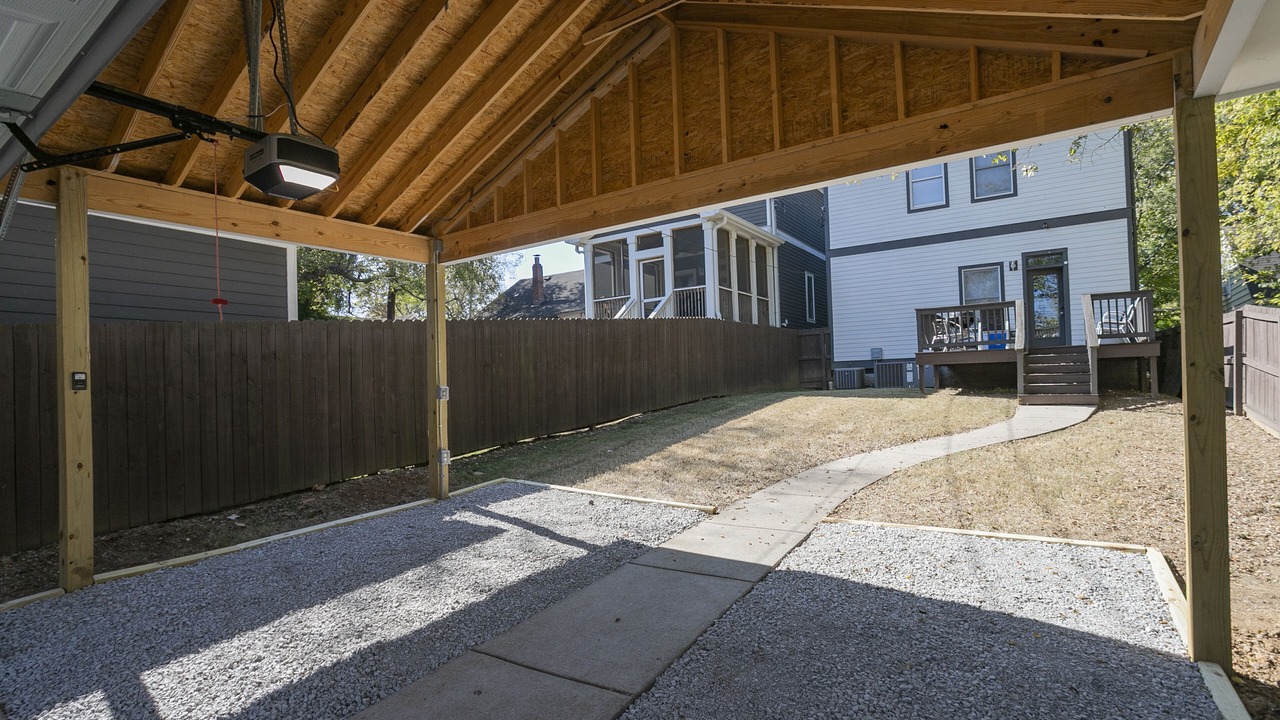 Photo of Outdoor in Cleveland Park
