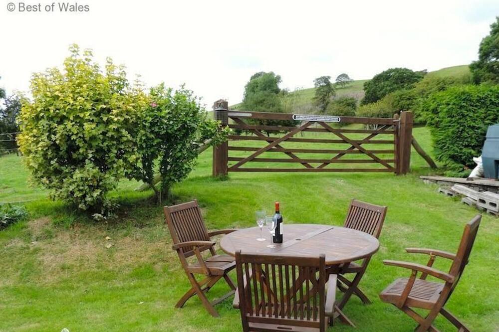 Photo of Outdoor in Devils Bridge