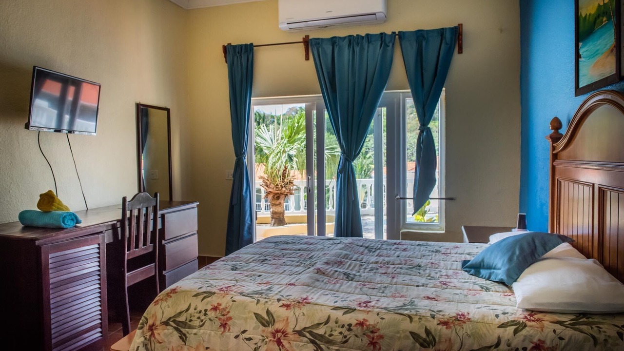 Photo of Bedroom in West End