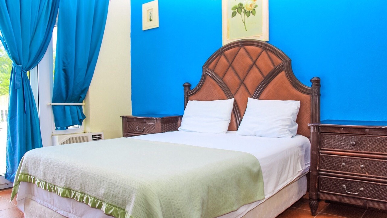 Photo of Bedroom in West End