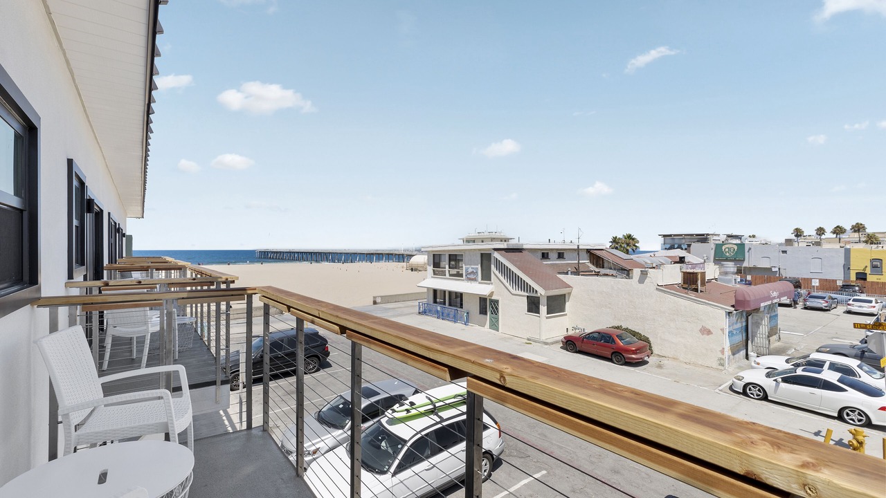Photo of Patio Balcony in Hermosa Beach