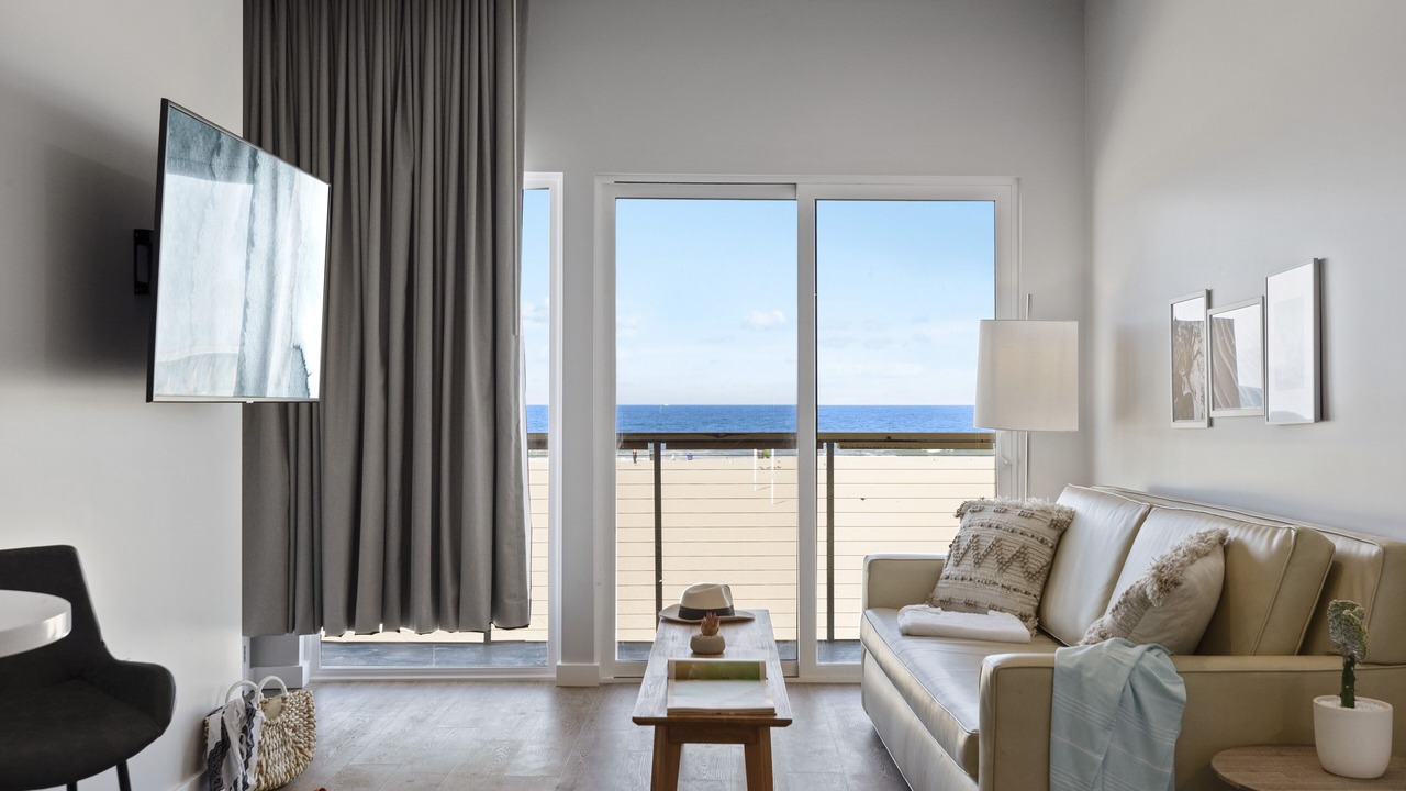 Photo of Patio Balcony in Hermosa Beach
