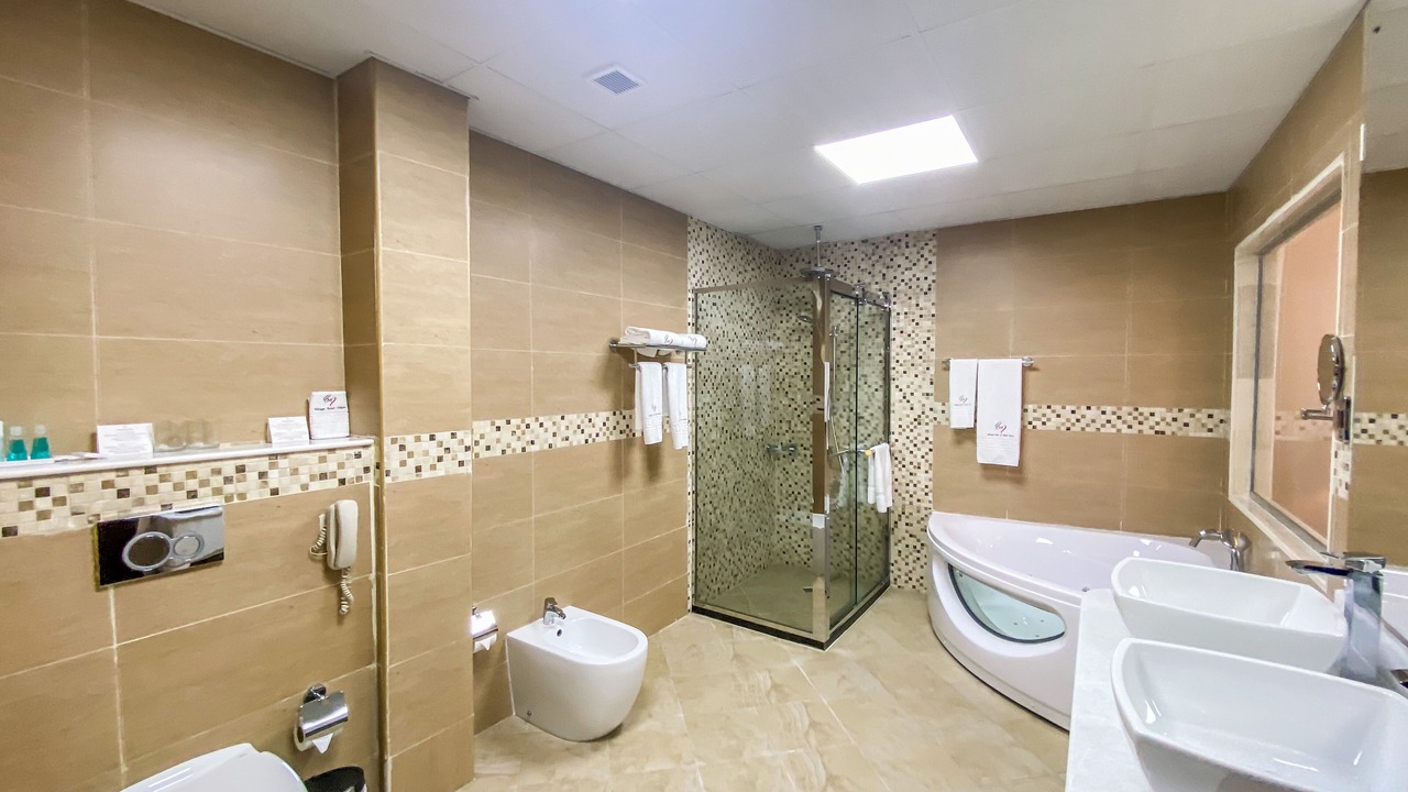 Photo of Bathroom in Al Kubus