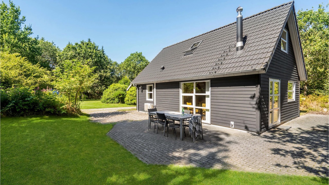 Photo of Outdoor in Skygge