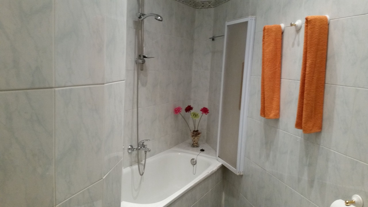 Photo of Bathroom in El Camp de l'Arpa del Clot