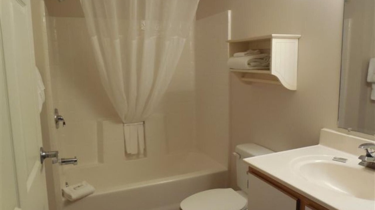 Photo of Bathroom in Sumter