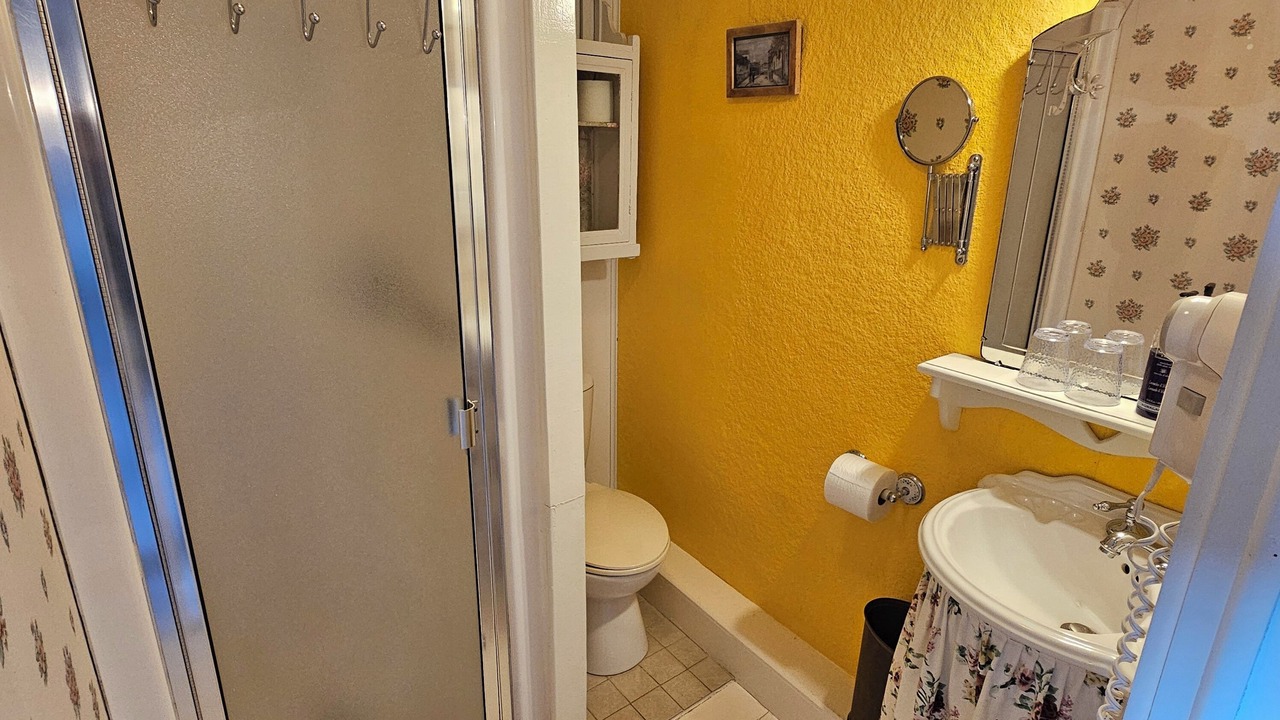 Photo of Bathroom in Pointe-au-Pic