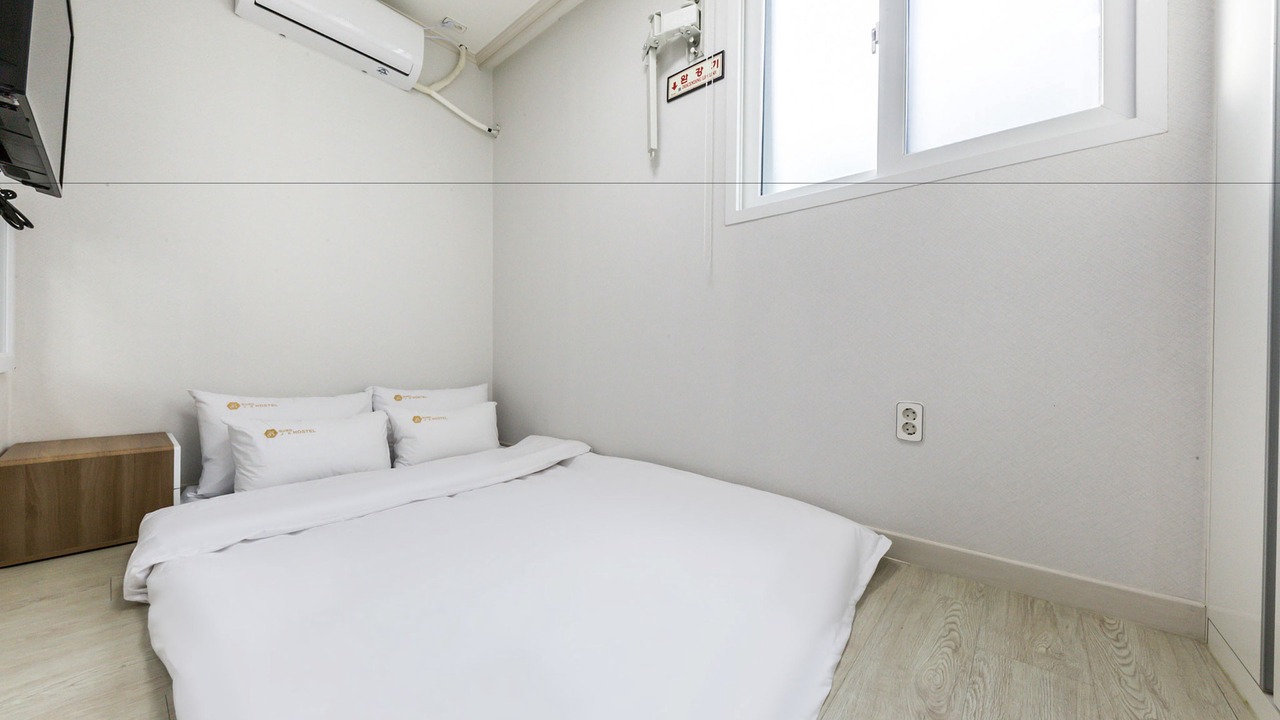Photo of Bedroom in Garibong-dong