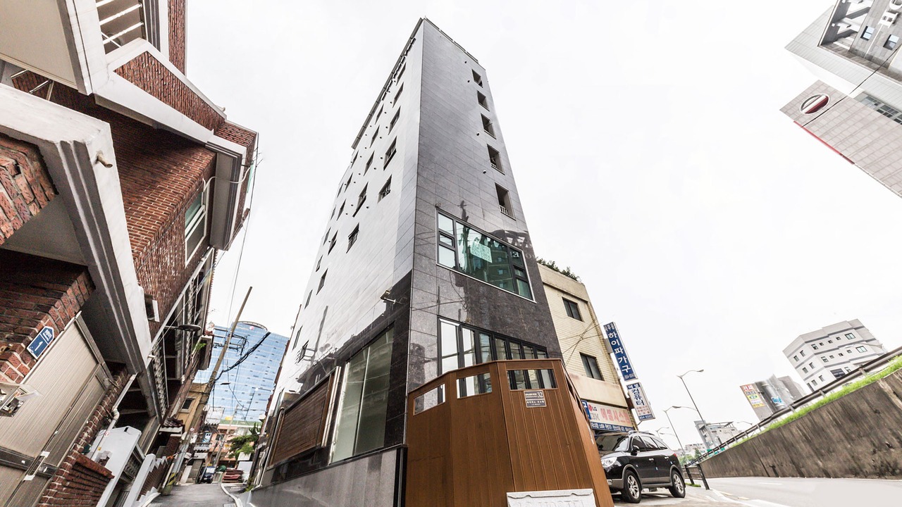 Photo of Buildings in Garibong-dong