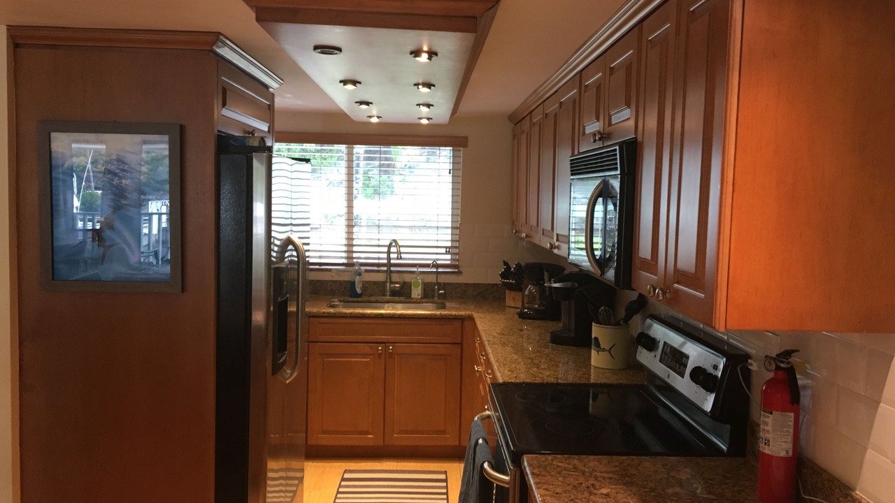 Photo of Kitchen in Great Harbour Cay