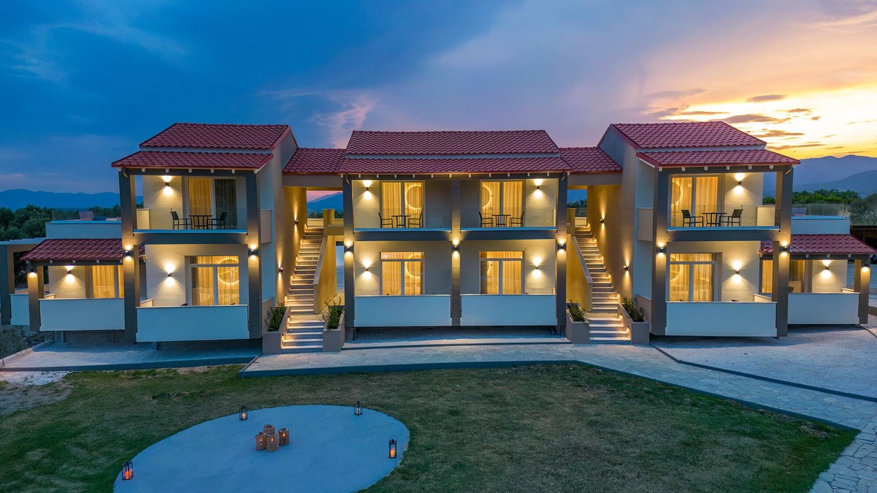 Photo of Outdoor in Sintiki