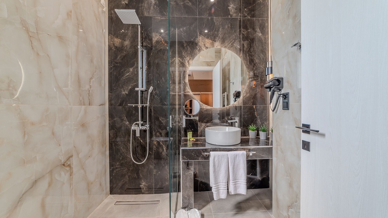 Photo of Bathroom in Sintiki