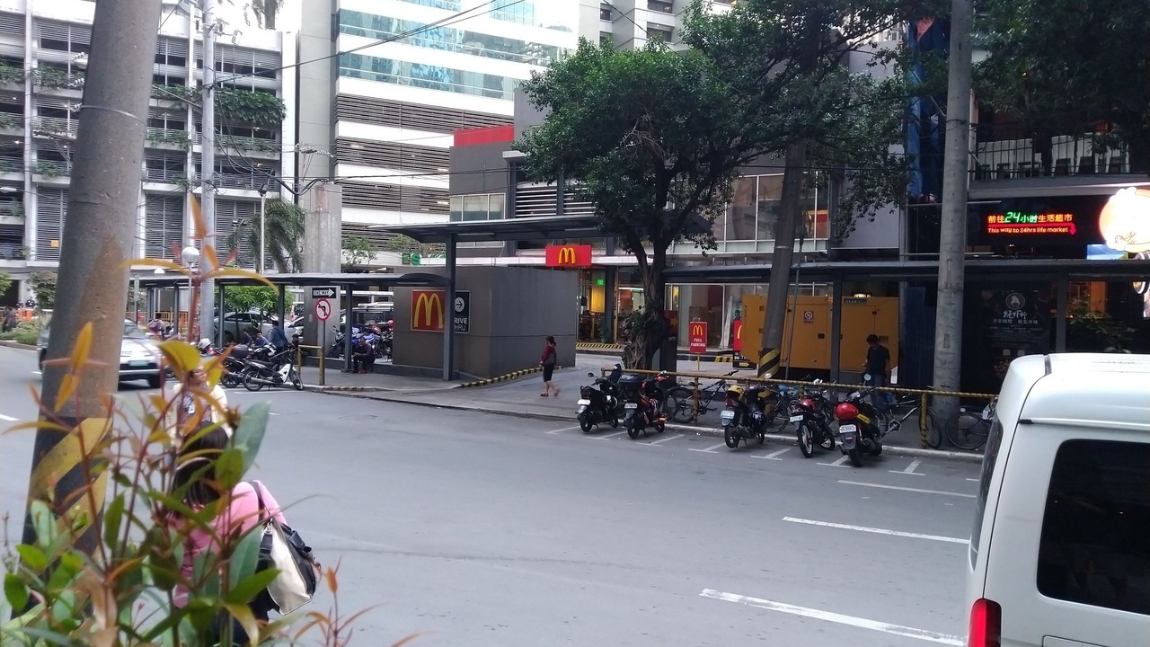 Photo of Outdoor in Salcedo Village