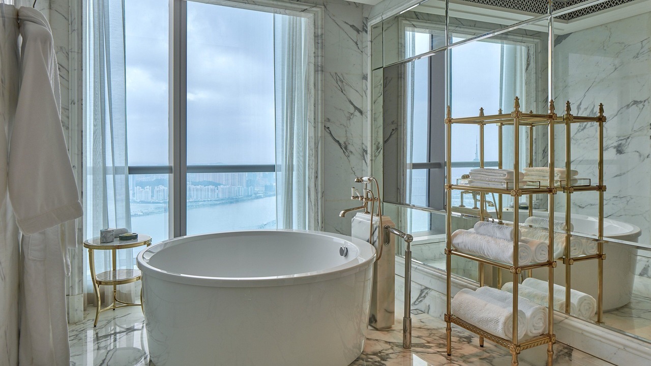 Photo of Bathroom in Xiangzhou District