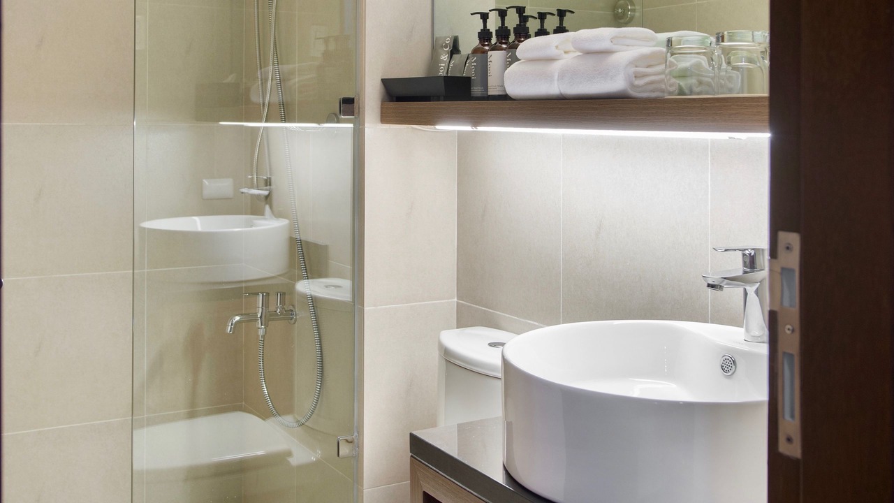 Photo of Bathroom in Salcedo Village