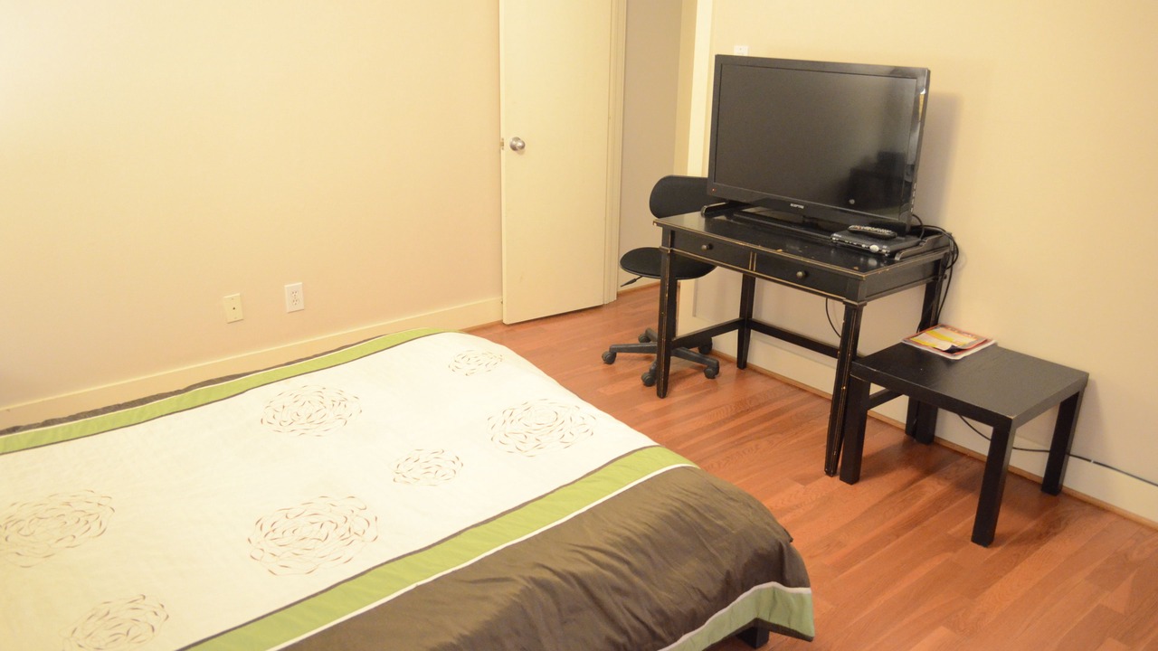 Photo of Bedroom in Neartown