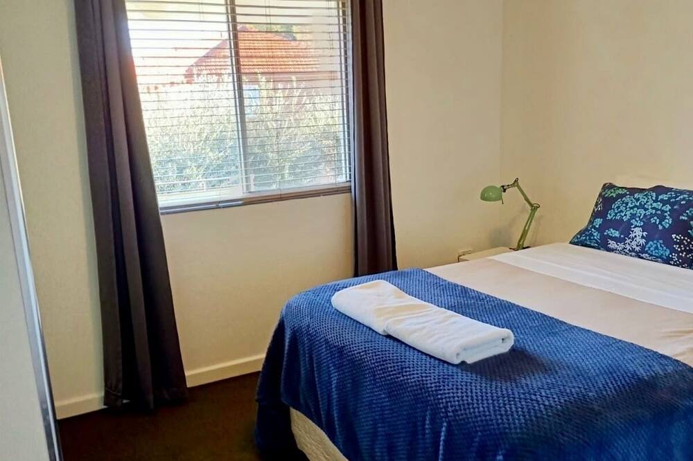 Photo of Bedroom in Inglewood