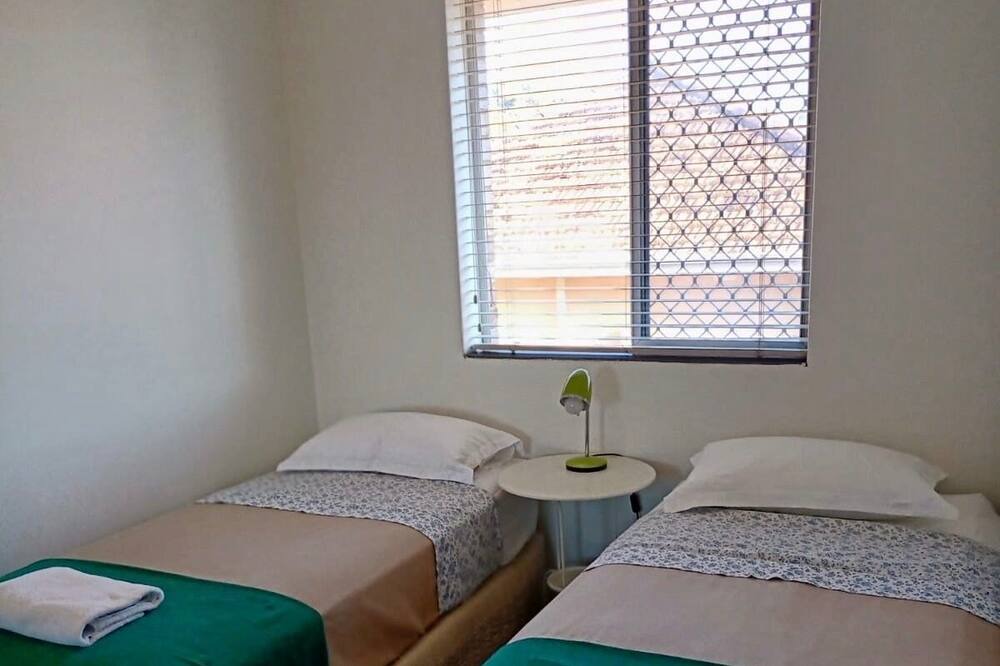 Photo of Bedroom in Inglewood