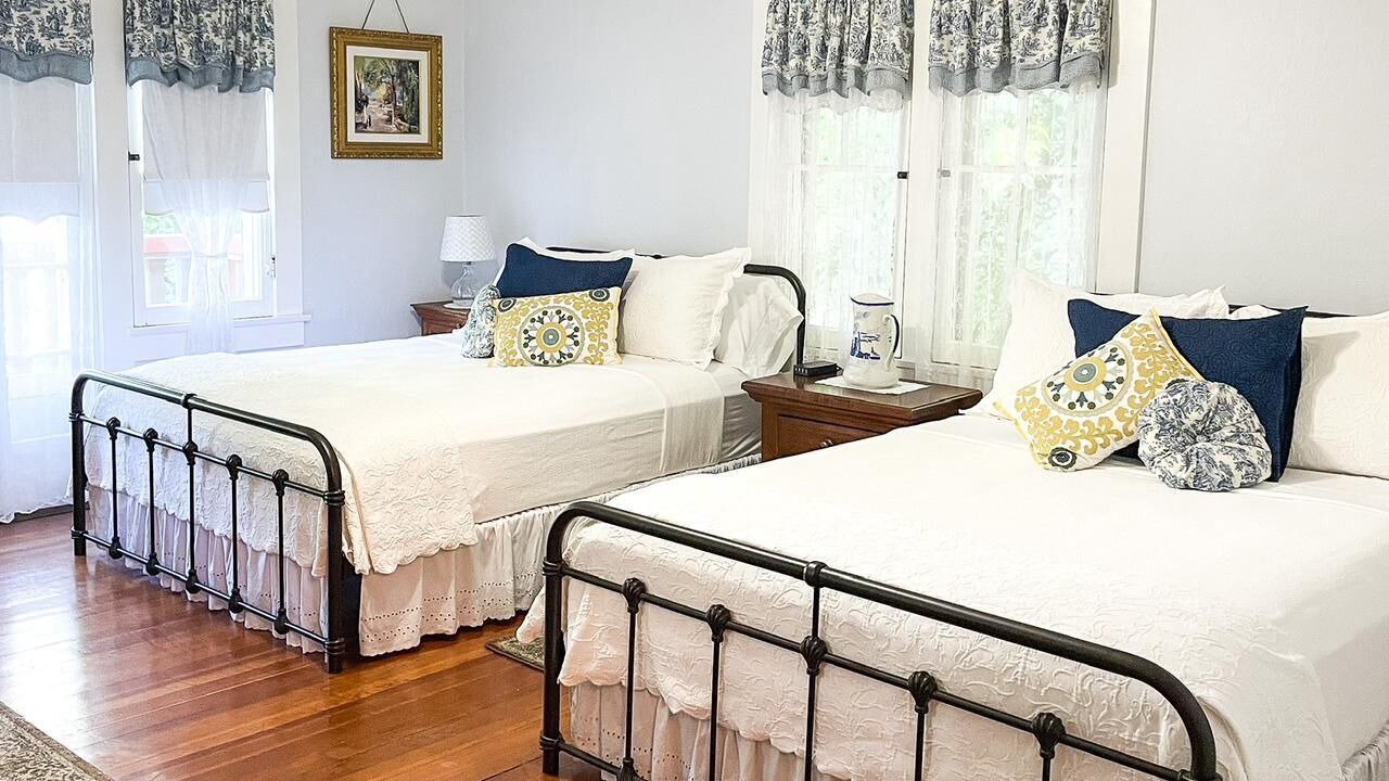 Photo of Bedroom in City Center Medford