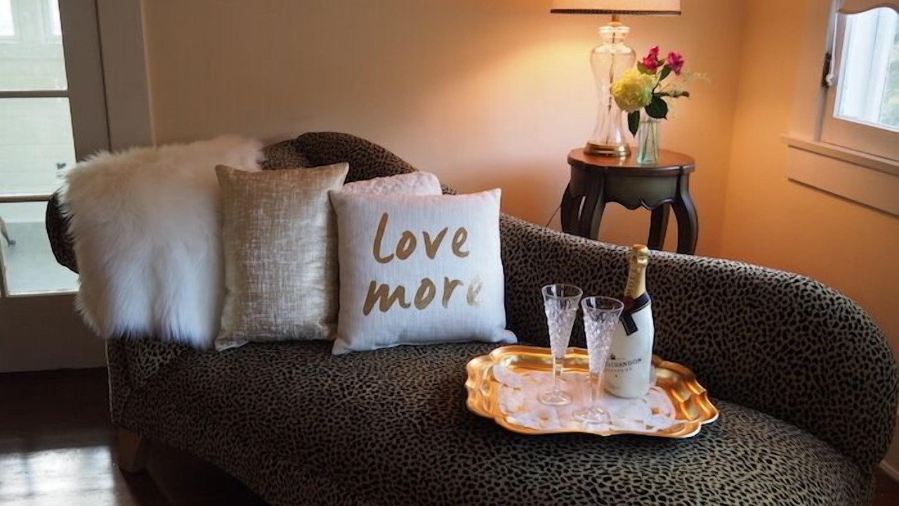 Photo of Bedroom in City Center Medford