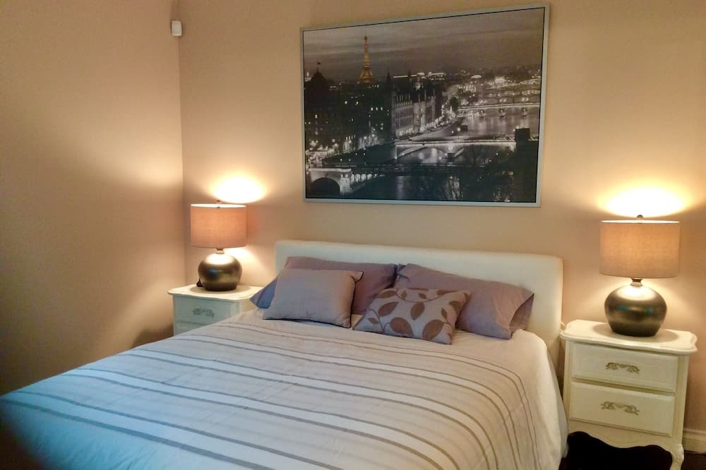 Photo of Bedroom in Coal Harbour
