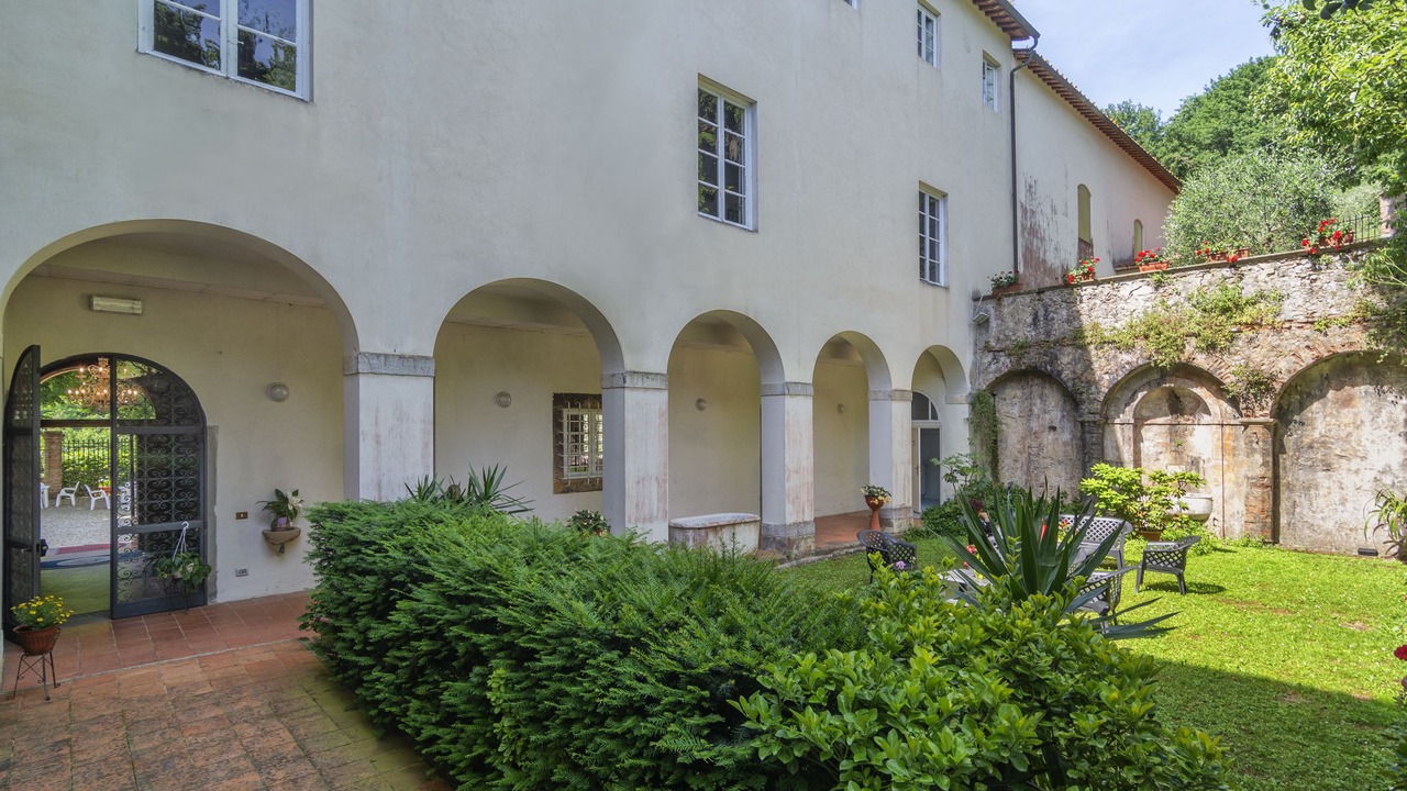 Photo of Outdoor in Arliano