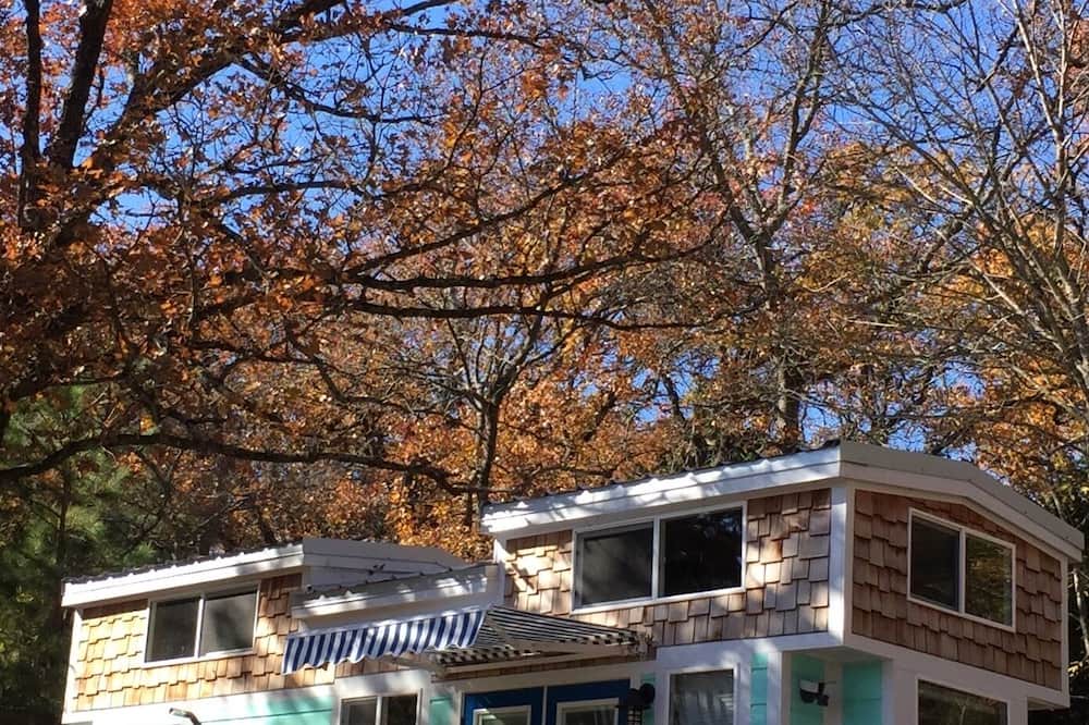 Photo of Outdoor in Log Cabin