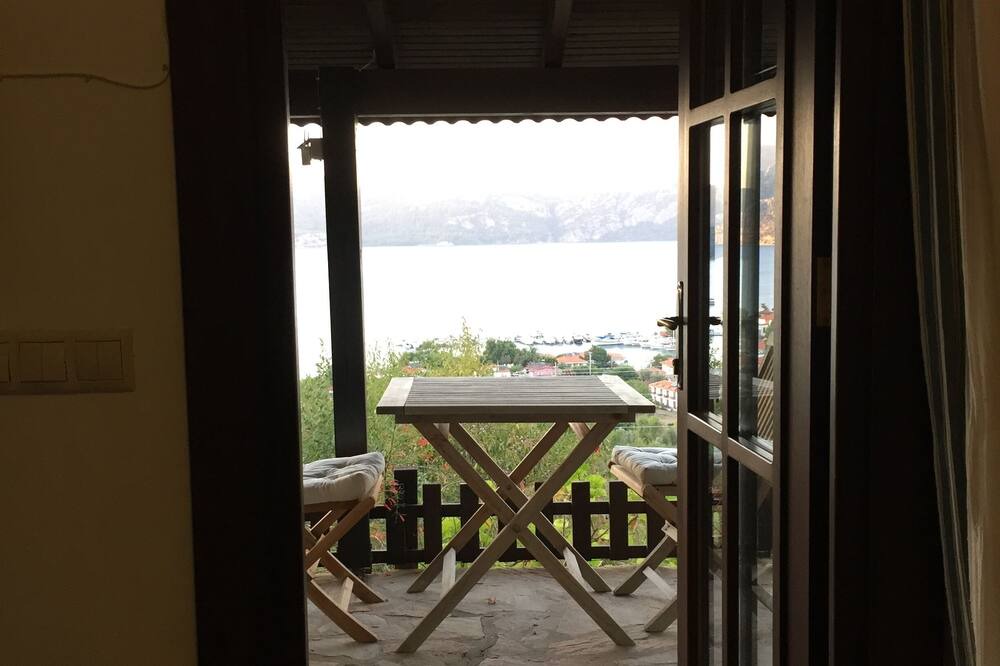 Photo of Patio Balcony in Selimiye