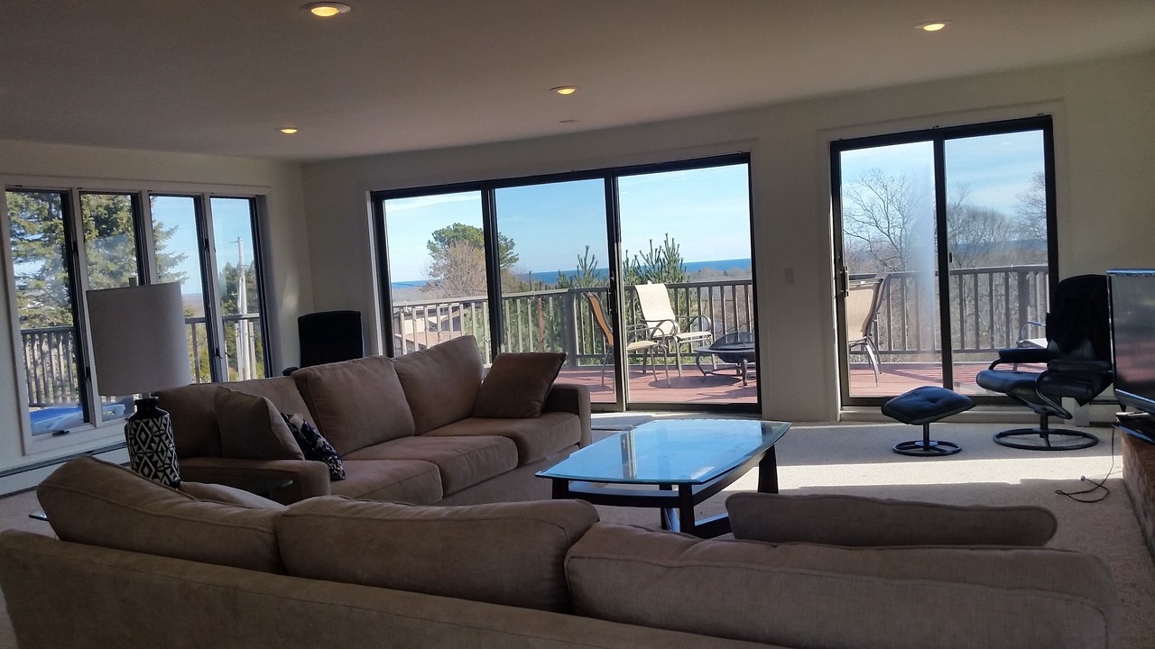 Photo of Livingroom in Wakefield-Peacedale