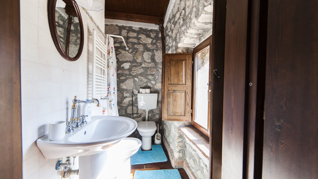 Photo of Bathroom in Frasso Telesino