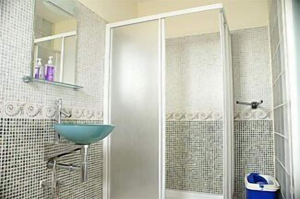 Photo of Bathroom in Oroklini