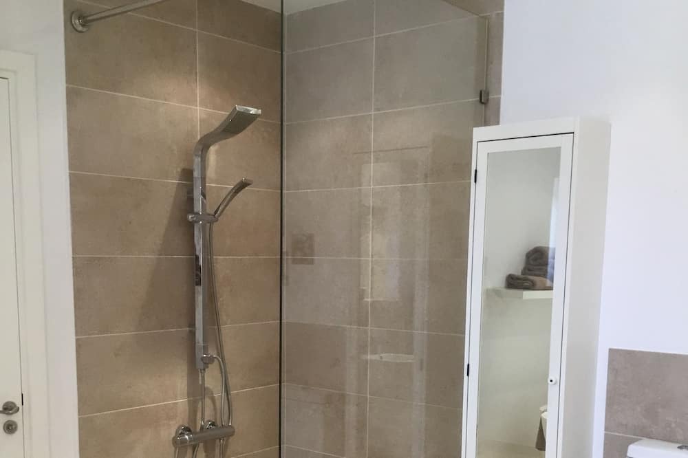 Photo of Bathroom in Stroumpi