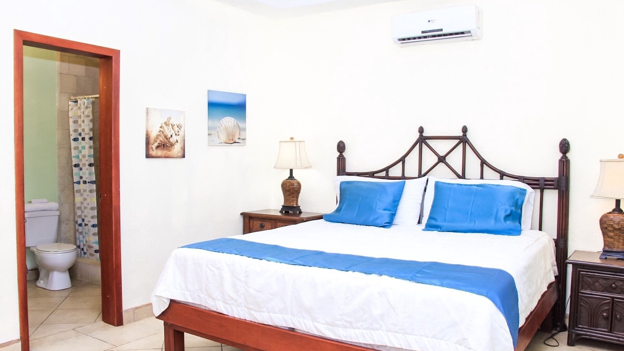 Photo of Bedroom in West End