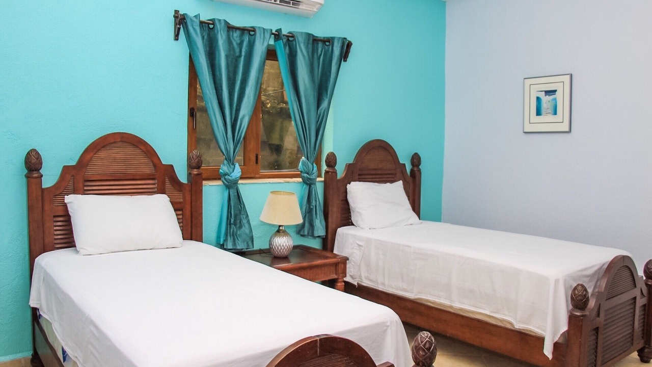 Photo of Bedroom in West End