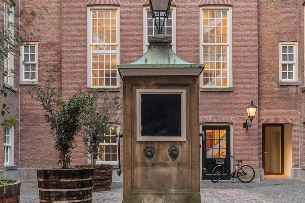 Photo of Outdoor in Amsterdam City Centre