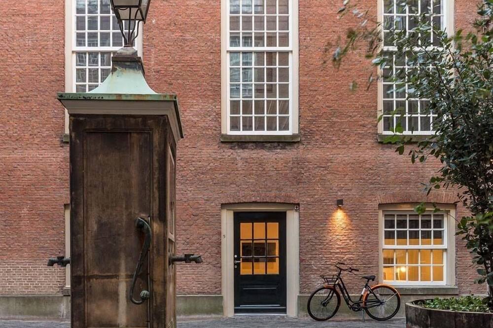 Photo of Outdoor in Amsterdam City Centre