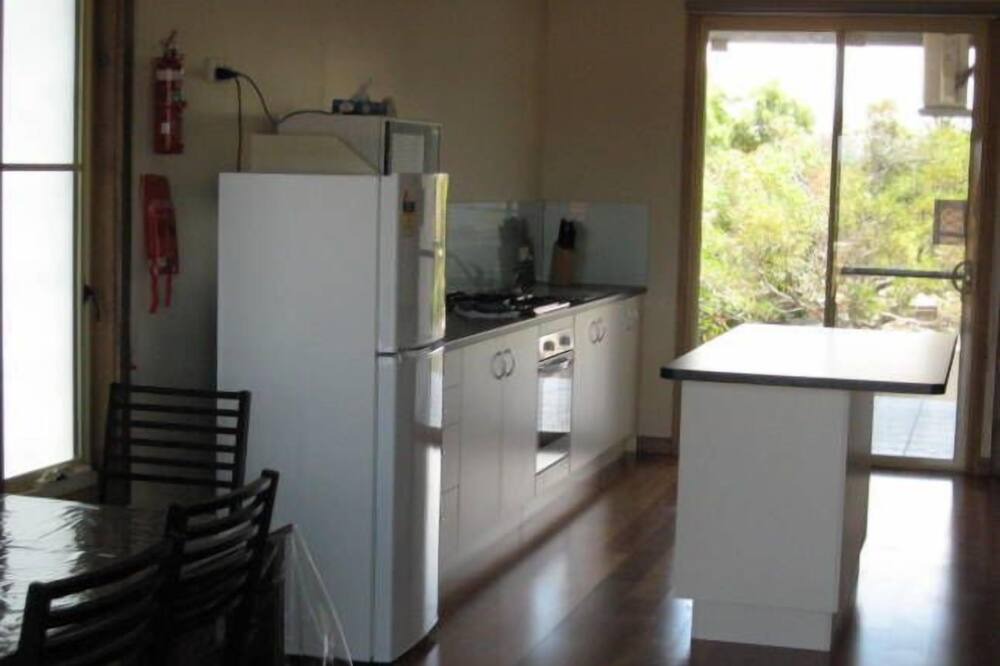 Photo of Kitchen in Largs North