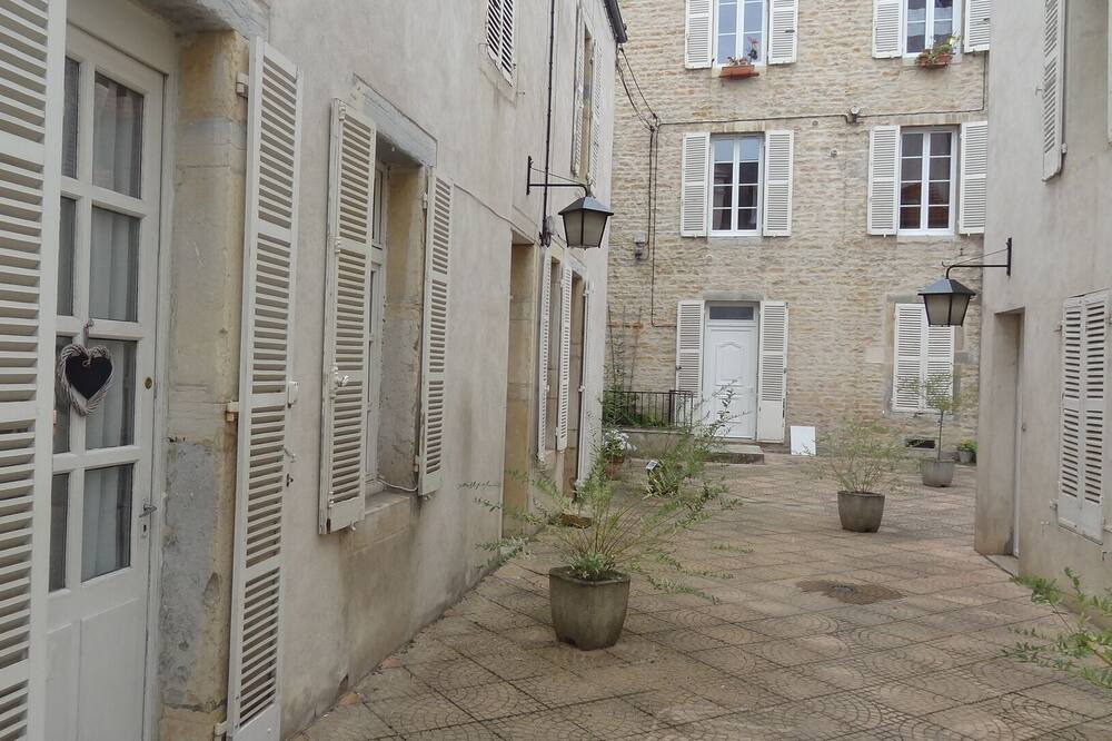 Photo of Outdoor in Jouvence