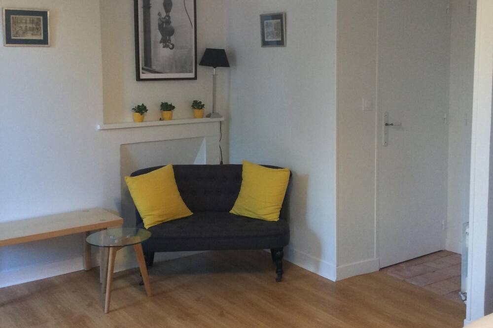 Photo of Livingroom in Falaise