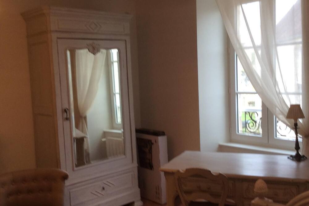 Photo of Livingroom in Falaise