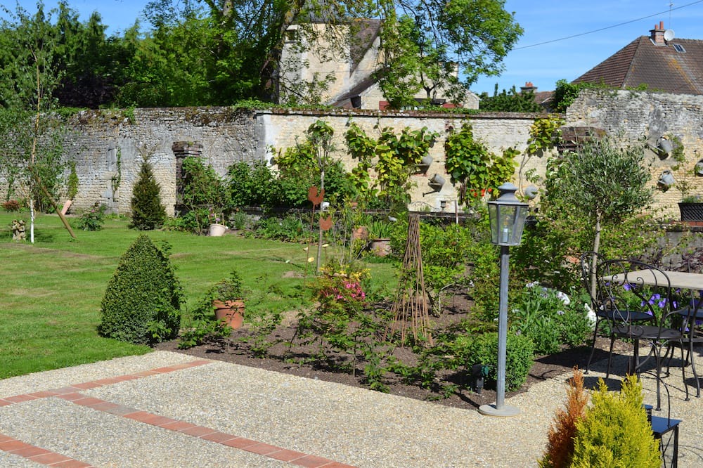 Photo of Outdoor in Falaise