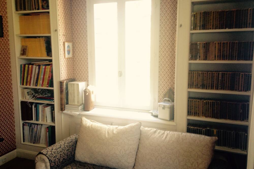 Photo of Livingroom in Gy-en-Sologne
