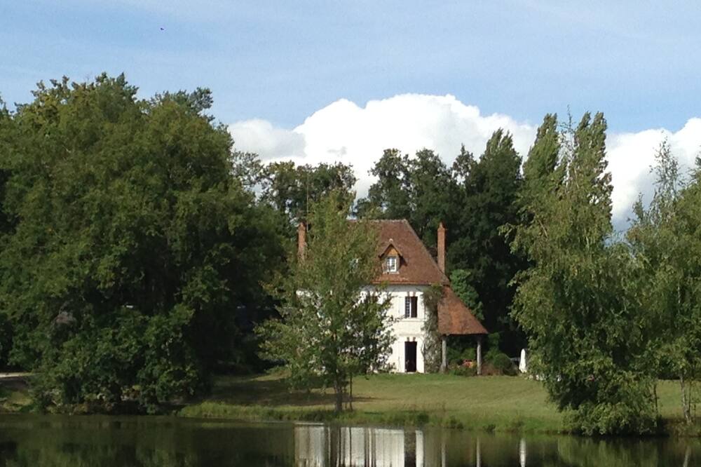 Photo of Outdoor in Gy-en-Sologne