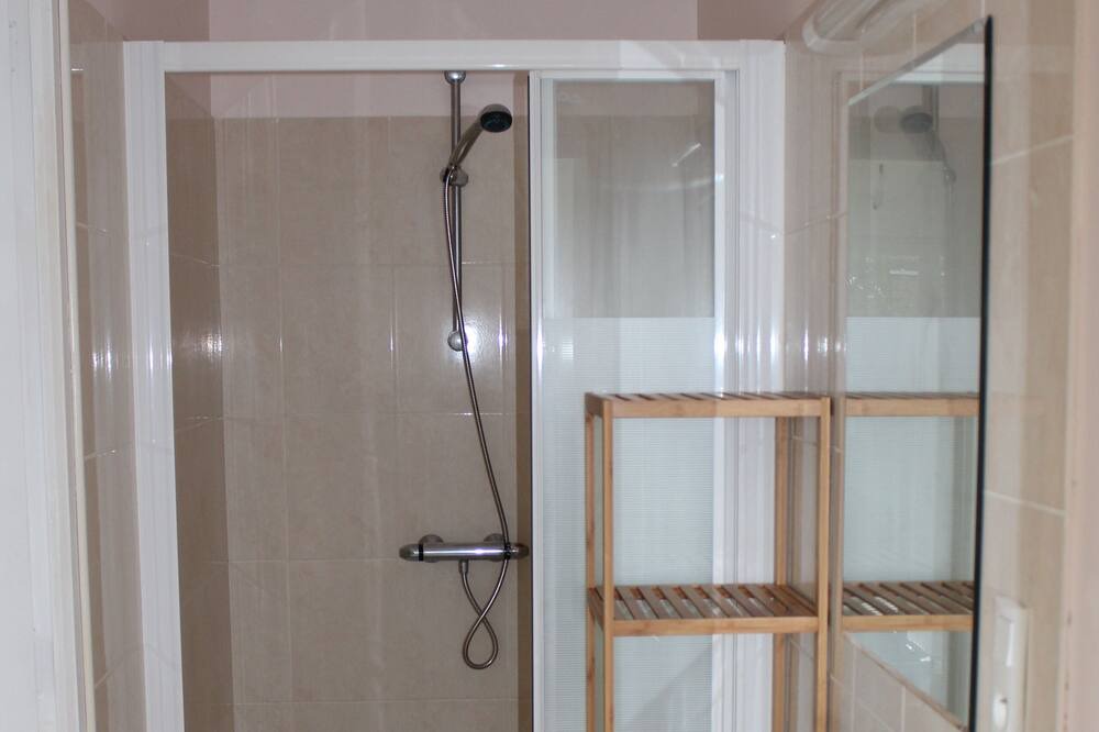 Photo of Bathroom in Huisnes-sur-Mer