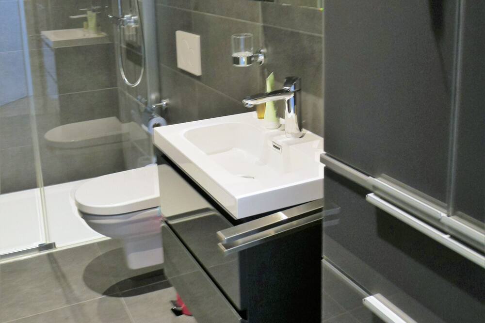 Photo of Bathroom in Le Mont-sur-Lausanne