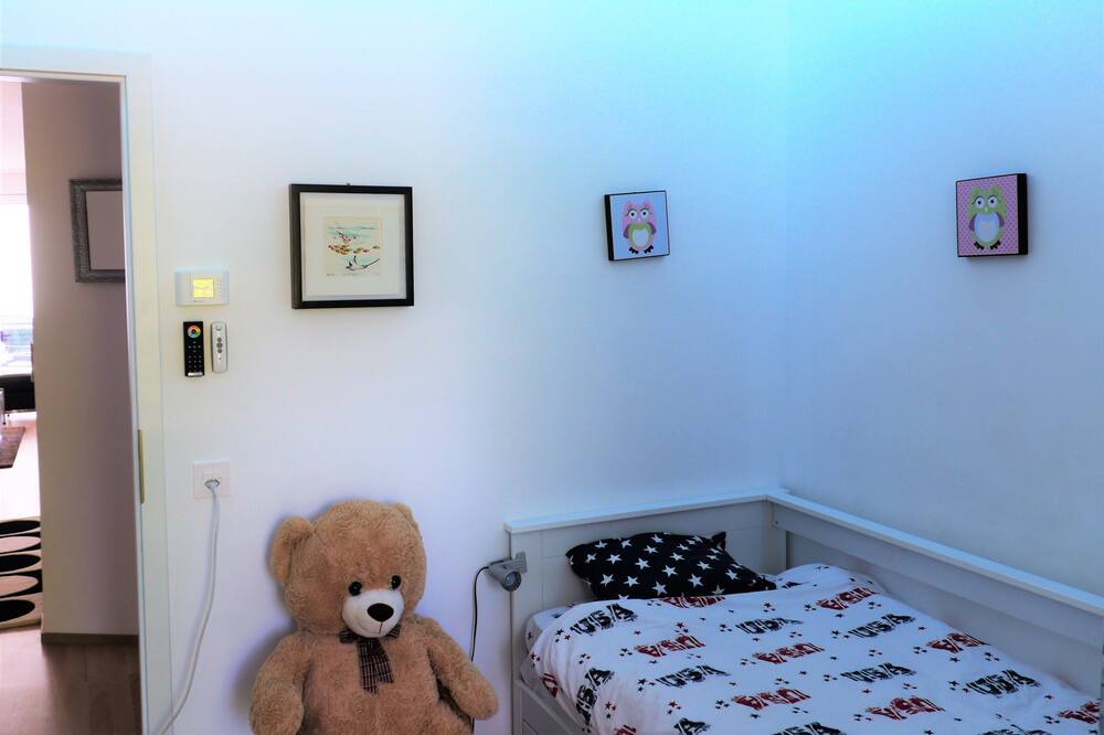 Photo of Bedroom in Le Mont-sur-Lausanne