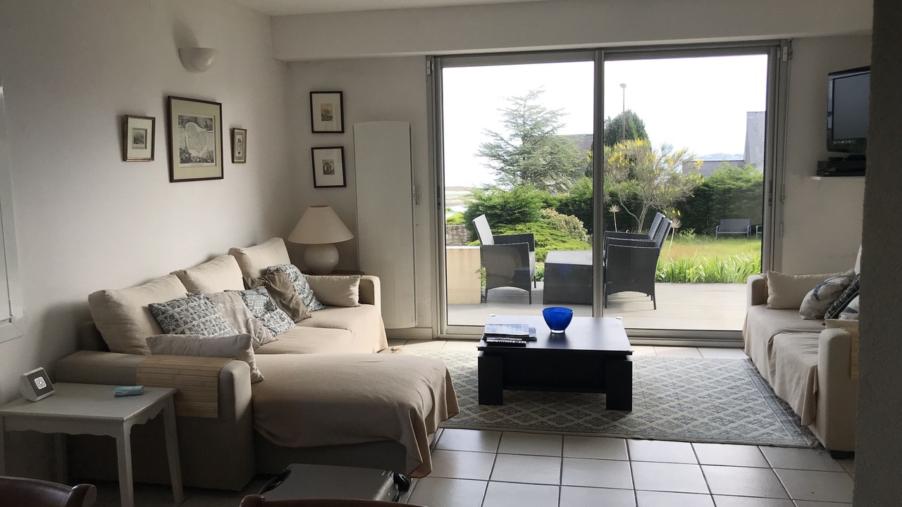 Photo of Livingroom in Louannec