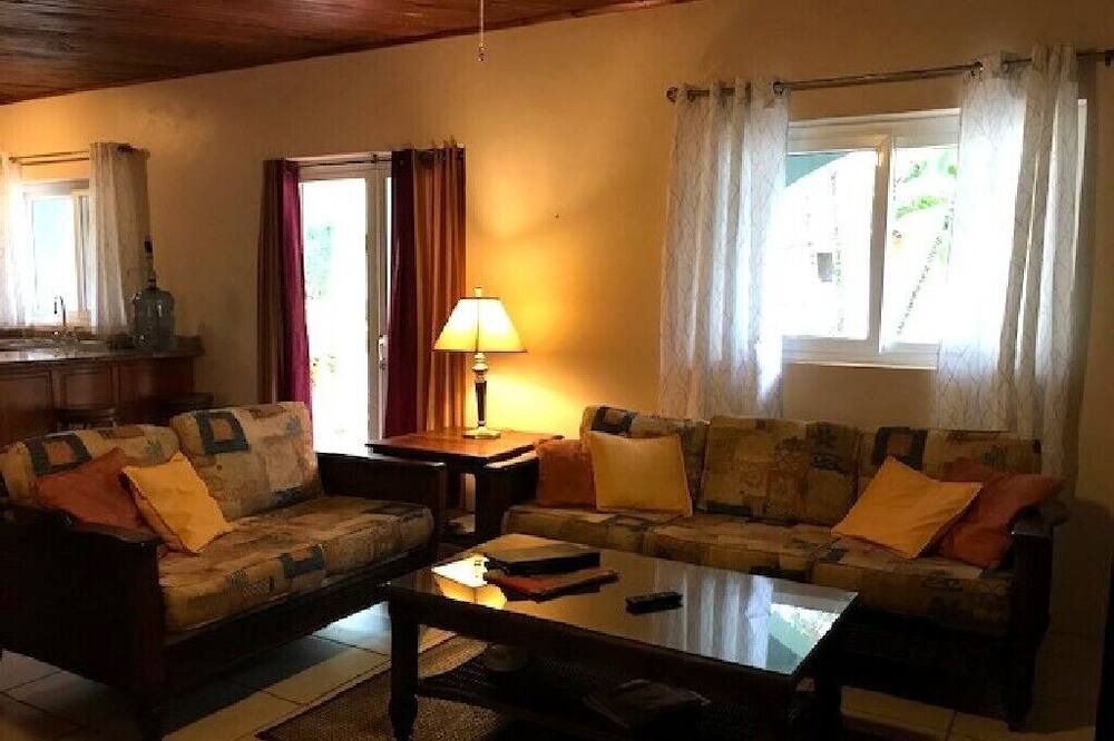Photo of Livingroom in West End