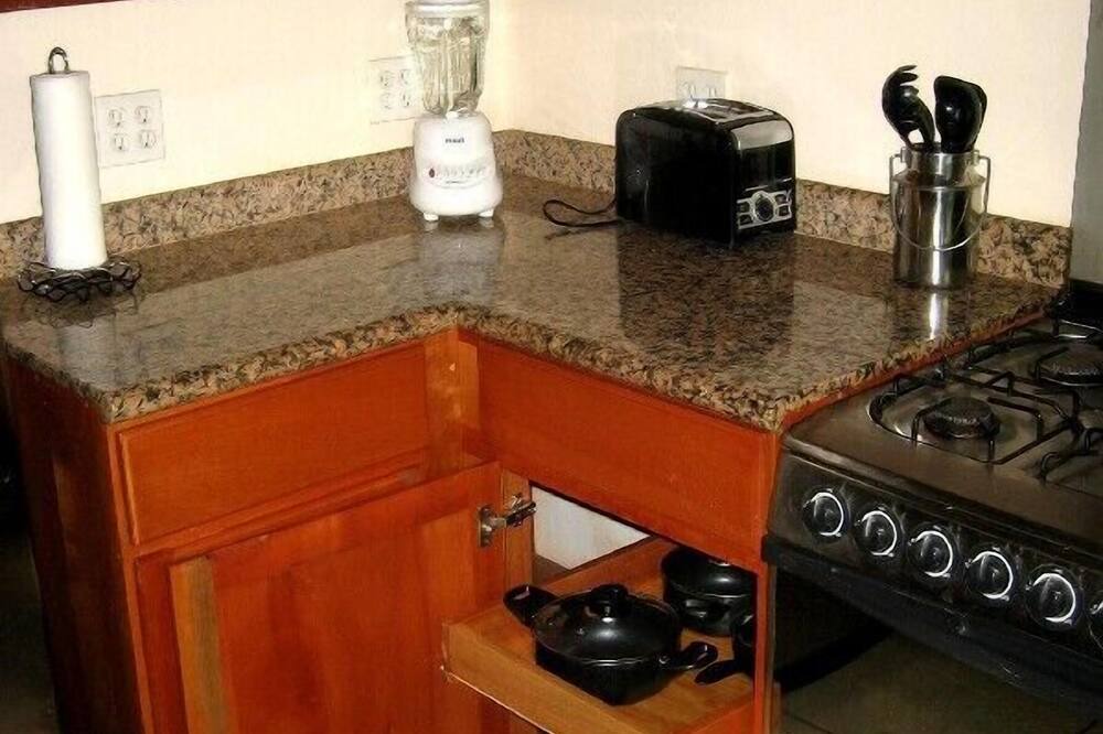 Photo of Kitchen in West End